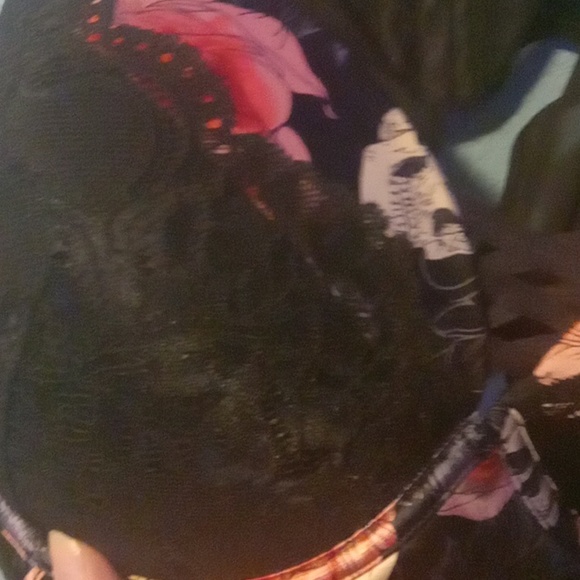 Torrid Curvy Bra - Picture 3 of 4